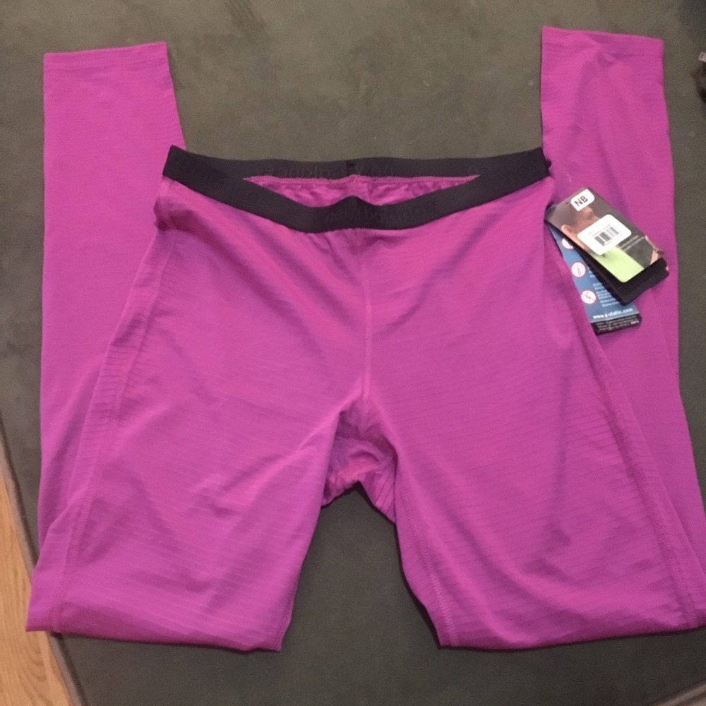 New Balance Base Layer long johns NWT M